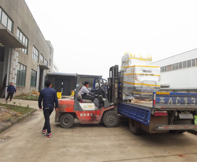 電動清掃車案例-青海格爾木發電廠 電動清掃車案例-青海格爾木發電廠