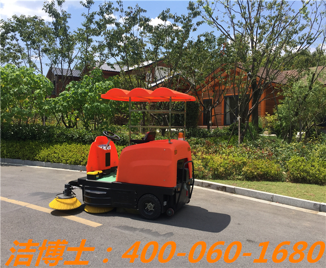 潔博士電動(dòng)清掃車(chē)客戶案例—鳳凰谷天瀾度假中心 潔博士電動(dòng)清掃車(chē)客戶案例—鳳凰谷天瀾度假中心