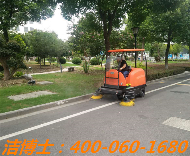 潔博士環保掃地車客戶案例—蘇州金宏氣體 潔博士環保掃地車客戶案例—蘇州金宏氣體