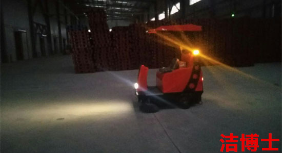 潔博士掃地車用戶現(xiàn)場(chǎng) 潔博士掃地車用戶現(xiàn)場(chǎng)