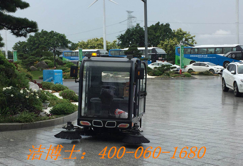 潔博士電動掃地車客戶案例——碧桂園惠州潼湖科技小鎮 潔博士電動掃地車客戶案例——碧桂園惠州潼湖科技小鎮