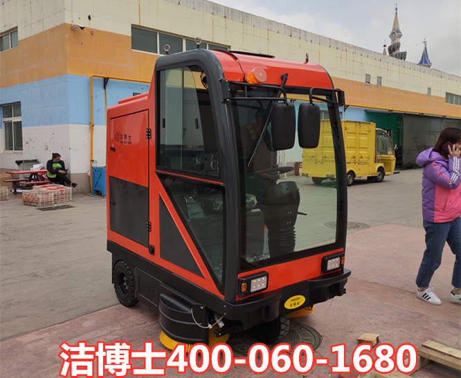 潔博士駕駛掃地機客戶案例-山東泰安泰山方特歡樂世界旅游發展有限公司 潔博士駕駛掃地機客戶案例-山東泰安泰山方特歡樂世界旅游發展有限公司